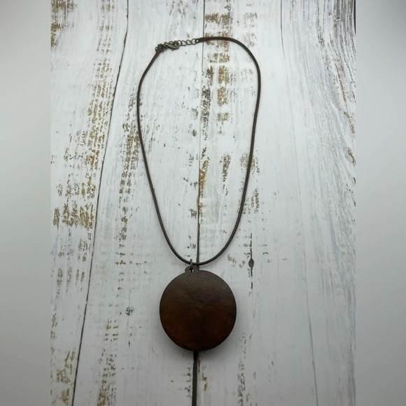 BE HERE NOW Ram Dass Quote Handmade Pendant, Necklace, Wood and Leather, NWOT - Picture 5 of 9
